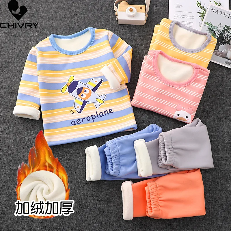 Neue Kinder Jungen Verdicken Warme Pyjama Sets Baby Mädchen Cartoon Druck Oansatz Tops mit Hosen Herbst Winter Schlaf Bekleidung Sets