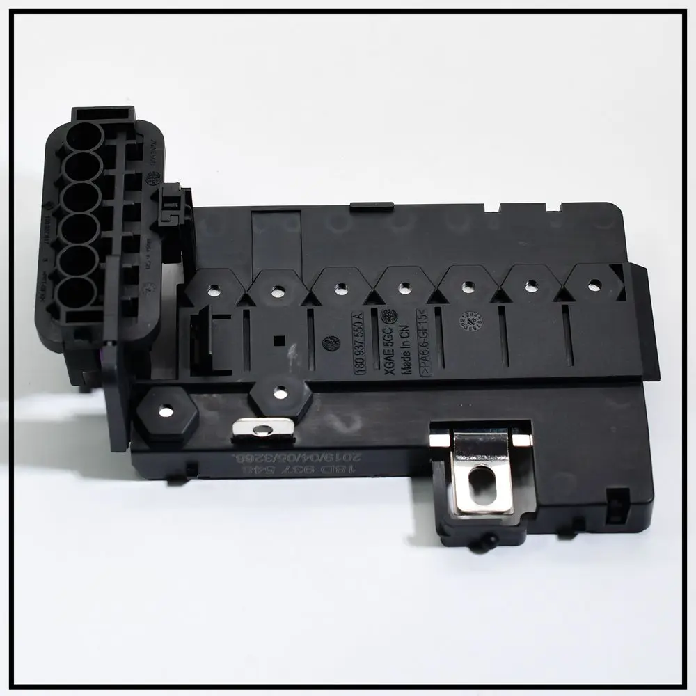 OEM Battery Terminal Distribution Box For BIS Santana MK6 Bora Polo Fabia 6R0937550A 180 937 548A 180937550A