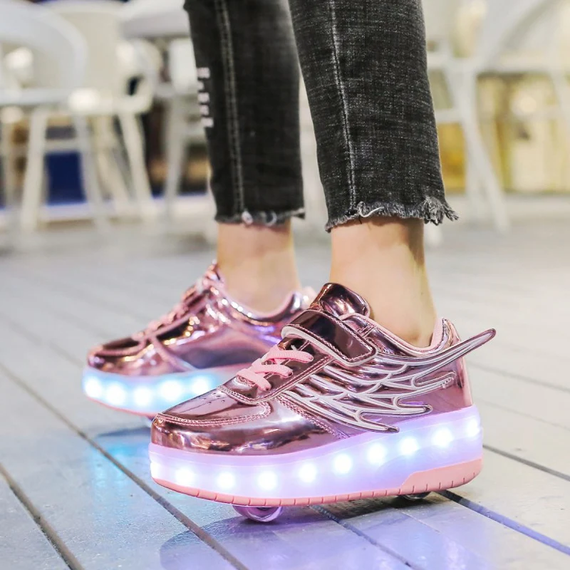 Roller Skate Shoes Children Kids Boys Girls 2 Wheels With Sneakers Sports Fashion Casual Led Lighte Up Wing Boots Roller Skating