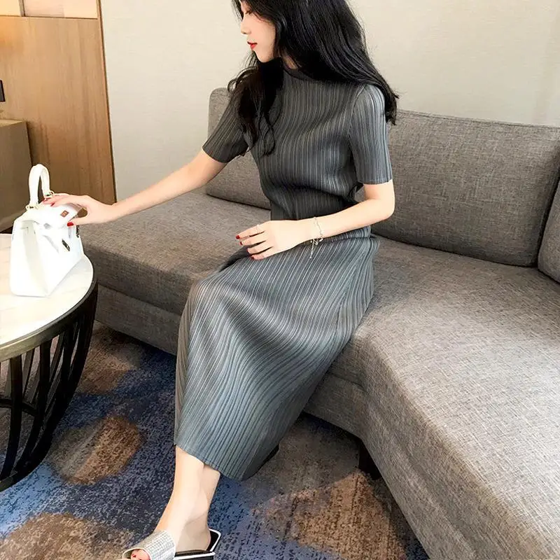 

Dress 2023 New Pleated Dress Short-sleeved Stand-up Collar Long Skirt Dark Blue Pp Series Show High And Thin Female Skirt Summer