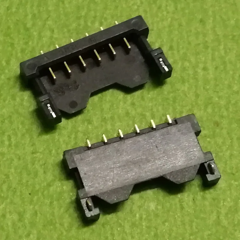 

2PCS FPC Connector Battery On Motherboard Clip Holder For LG G Pad 7.0 V410/G Pad 8.0/V480 V490 V495 V498/G Pad 7.0 V400