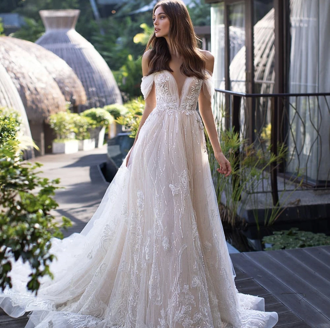 Precioso vestido De novia De línea A, hombros descubiertos, apliques De encaje, lentejuelas, perlas, botones, tren De barrido, 2024