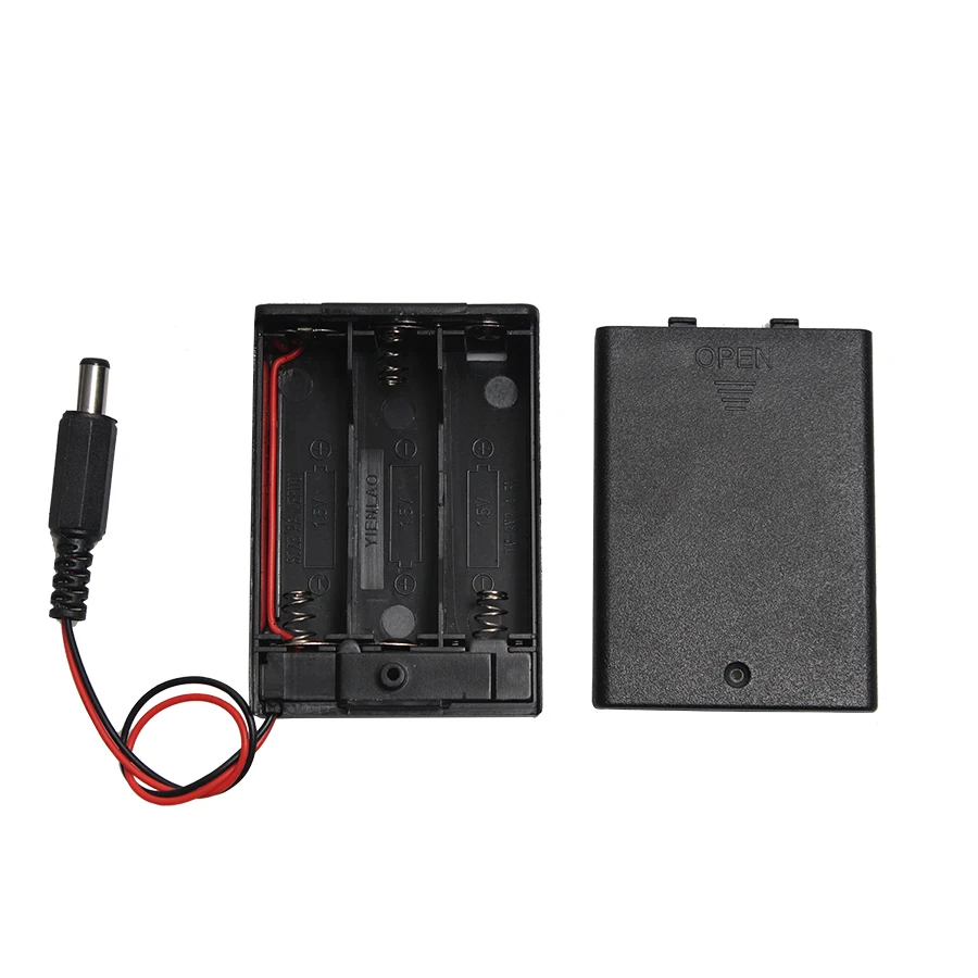 

Black 3 x 1.5V AA Batteries Plastic Holder With Switch Cover 4.5V AA Battery Storage Box Case with DC5.5*2.1mm Plug