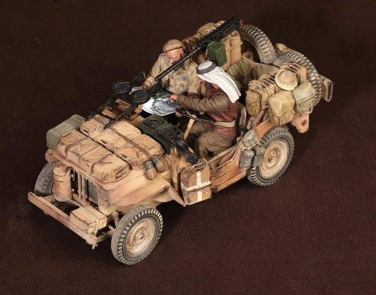 1/35 Resin Model Figure GK, Military theme （Two people don't have a car）Unassembled and unpainted   kit