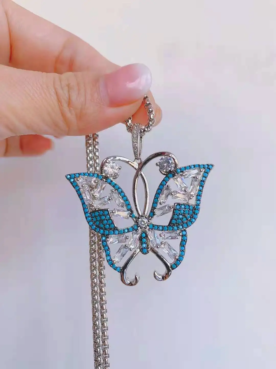 2pcs Gold-color Crystal Butterfly Pendants Jewelry Making Copper Charms Pendant
