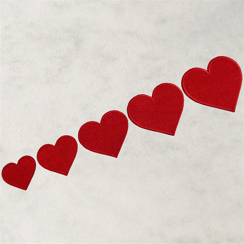 1 PCS High Quality Cute fashion heart embroidery sticky cloth paste clothes patch hole DIY accessories iron on patch