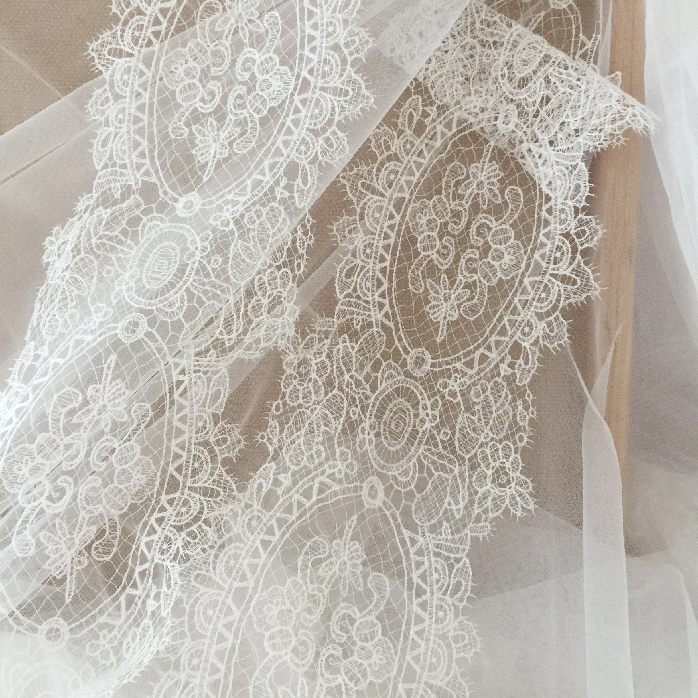 Vintage Style Bridal Gown Lace Trim Double Eyelash Crochet Wedding Lace in Ivory Scalloped Trim DIY 17cm Wide