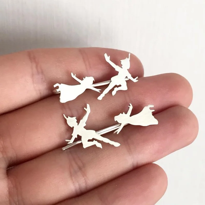 Fashion Fairy Tale Gold Color Silver Color Peter Pan Dangle Earrings Lord Elf Princess Drop Charm Lovely Earrings Jewelry Women