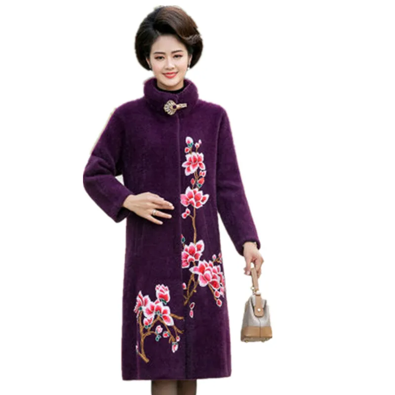 Autumn winter mid-length fur coat embroidered noble mink velvet coat fashion middle-aged and elderly women tops A123