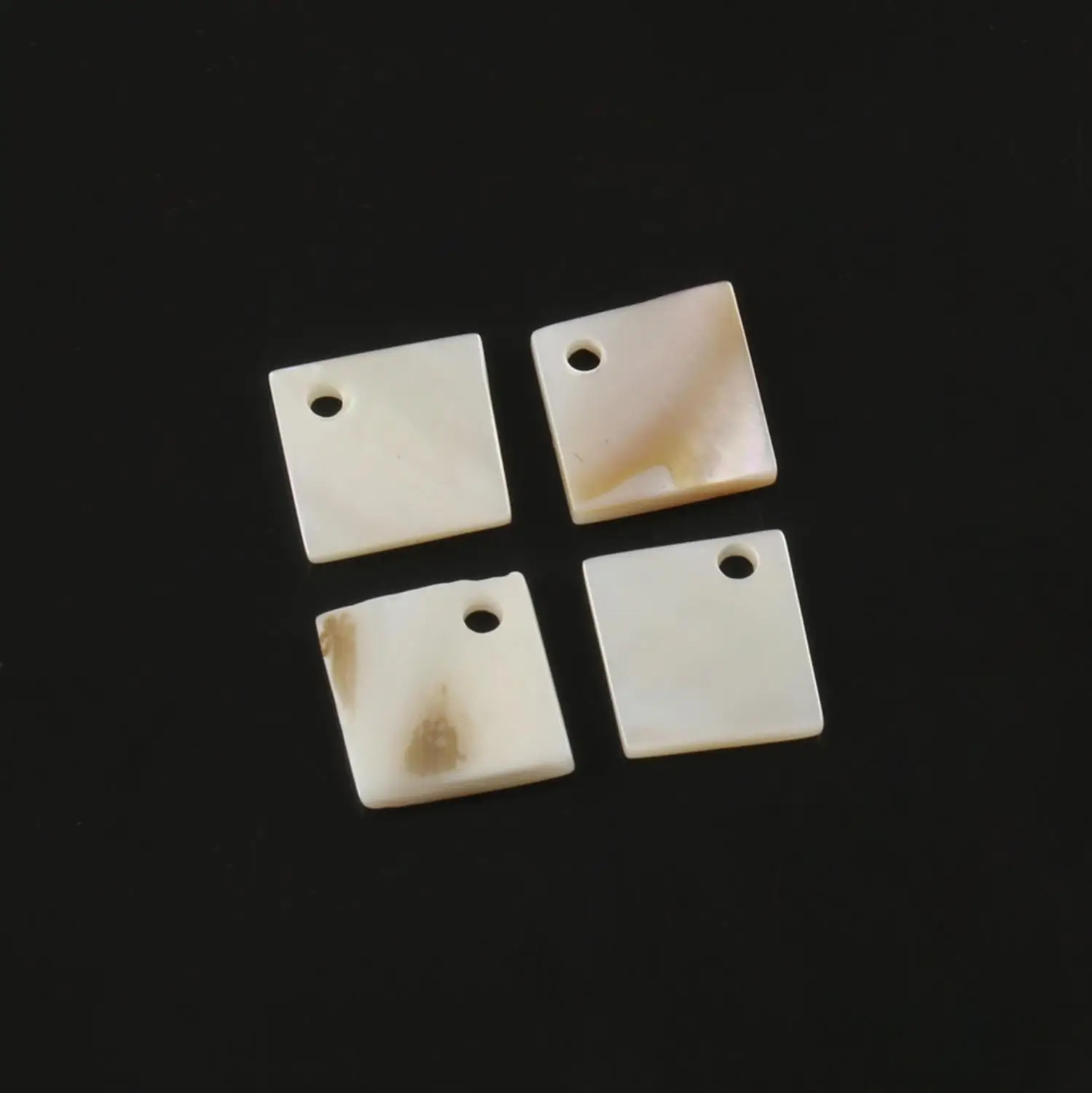 Imagen 7: Dijes de concha de nácar redondos de estrella blanca, colgantes de collar de concha Natural para fabricación de joyería, accesorios de pendientes DIY, 30 Uds.