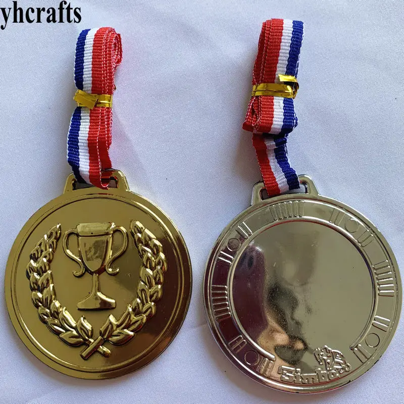 1PC/LOT.5cm plastic gold silver bronze trophy cup Kids sports game medal Outdoor toys Kids reward toys gifts winner reward OEM