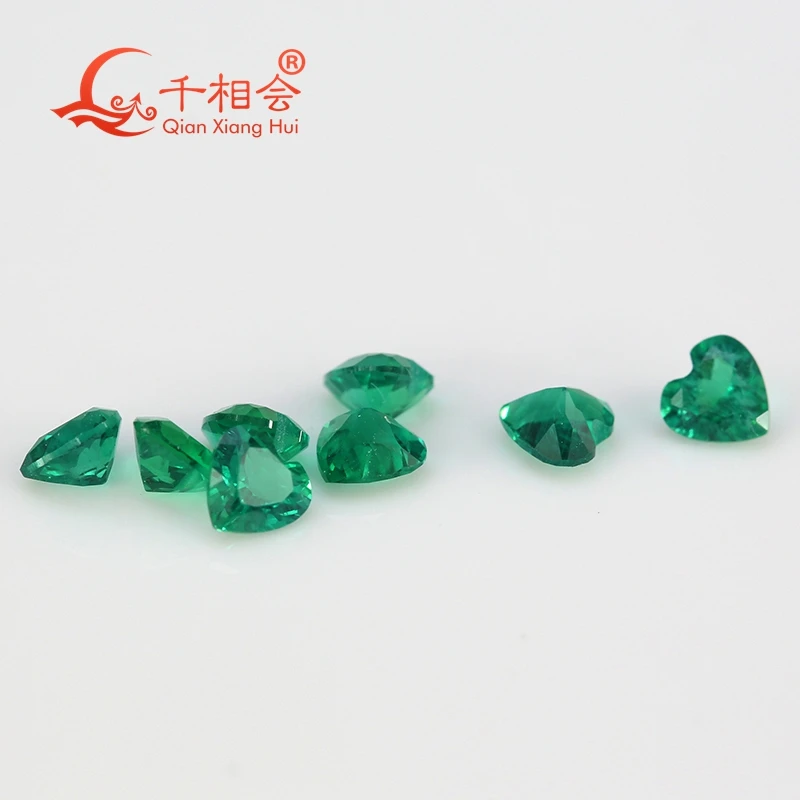 3-10mm  green heart shape Created Hydrothermal Muzo Emerald including minor cracks and inclusions loose gemstone