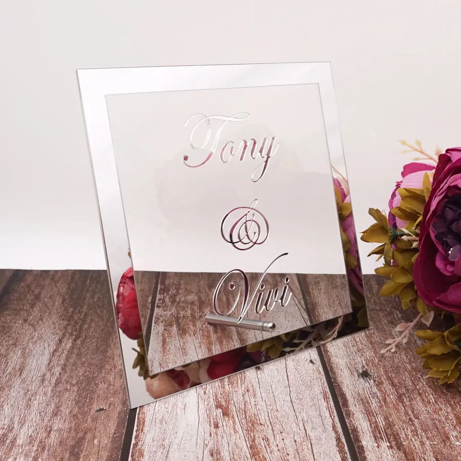 Custom Bride Groom Name Mirror Frame Wedding Signage Personalized Transperant Acrylic Sign Plate with Nail Party Decor Favors