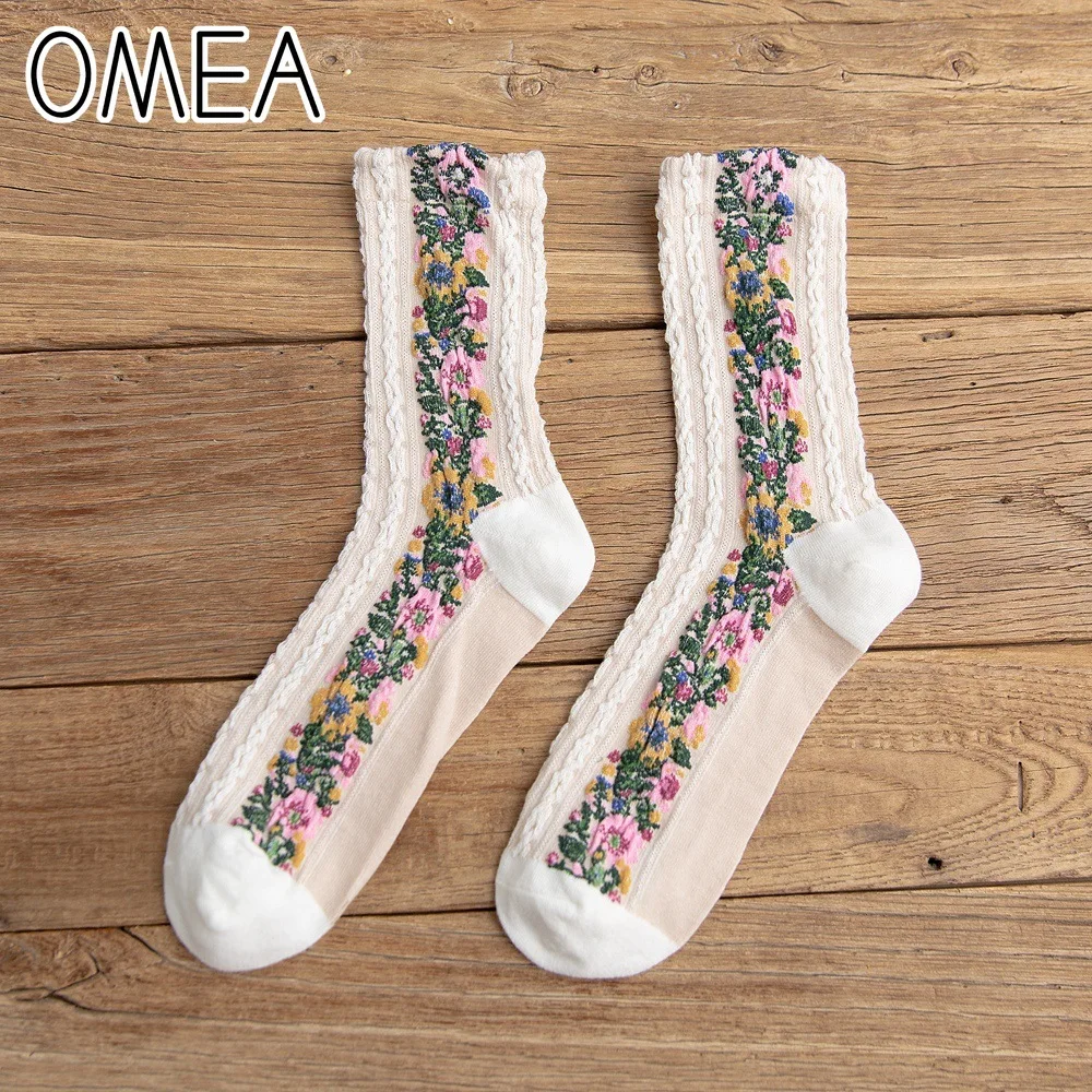 OMEA Retro Perempuan Kaus Kaki 5 Pasang Folk-Custom Kapas Bernapas Musim Semi Kaus Kaki Panjang Bunga Academic Style Bohemian Kaus Kaki Tinggi kualitas