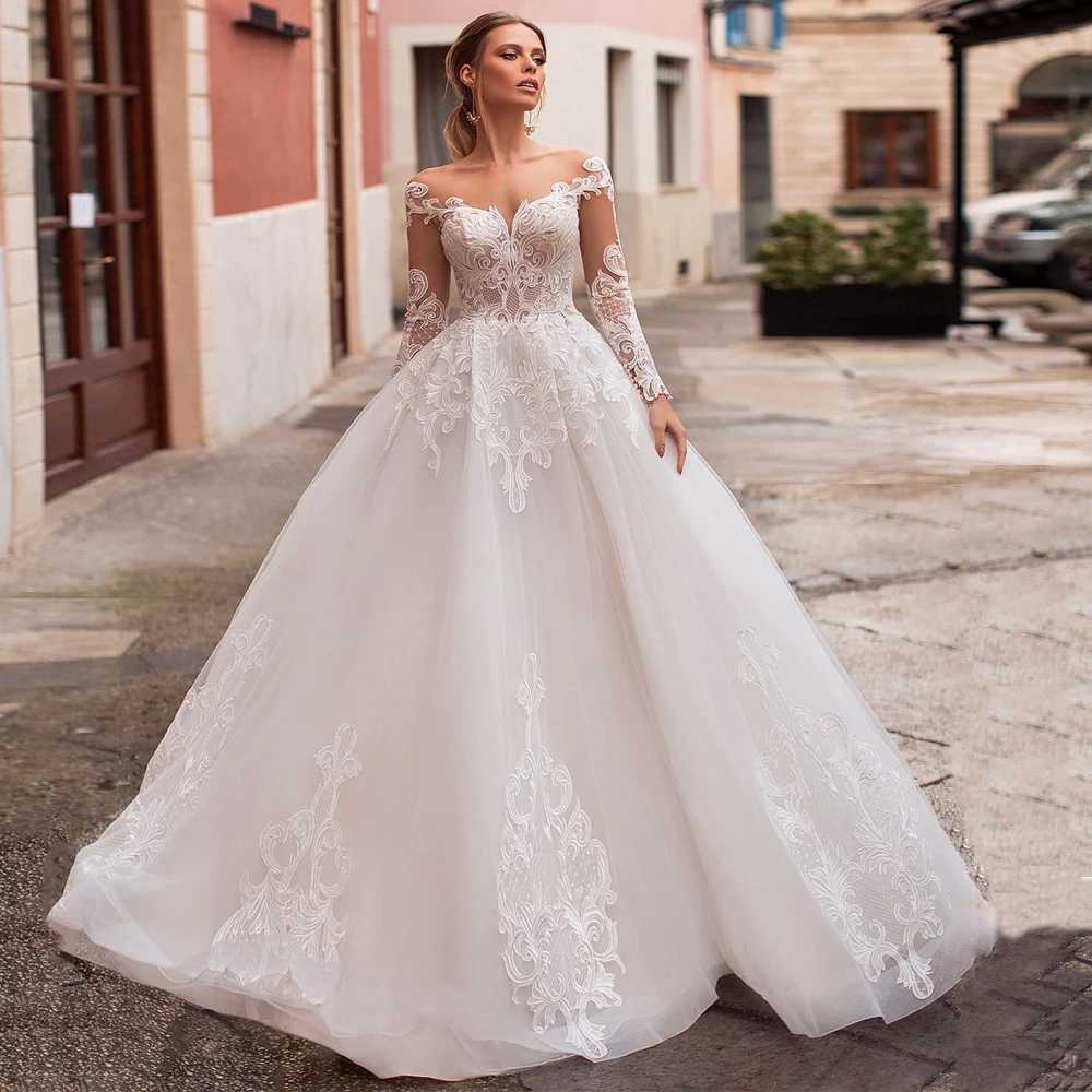 Gorgeous Long Sleeves Wedding Dresses Boat Neck Delicate Applique Illusion Vestido De Novia Ball Gown Bridal Dress