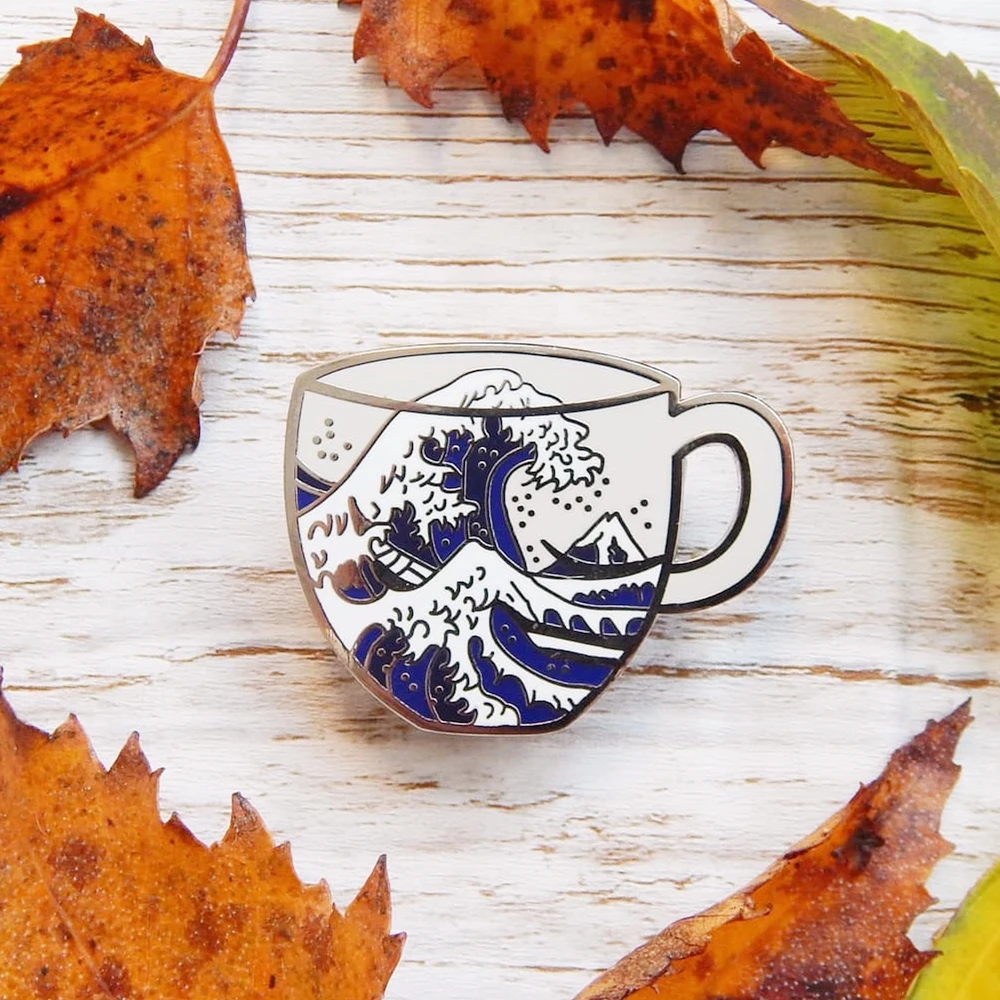 Unique Great Wave Teacup Hokusai Tea Enamel Pin Japanese Kanagawa Art Backpack Pin Decor Unique Gift