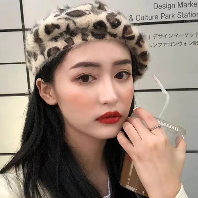 2023 Winter Chic Women Fuzzy Rabbit Hair Leopard Berets Warm Cozy Animal Printed Rabbit Hair Knitted Hats