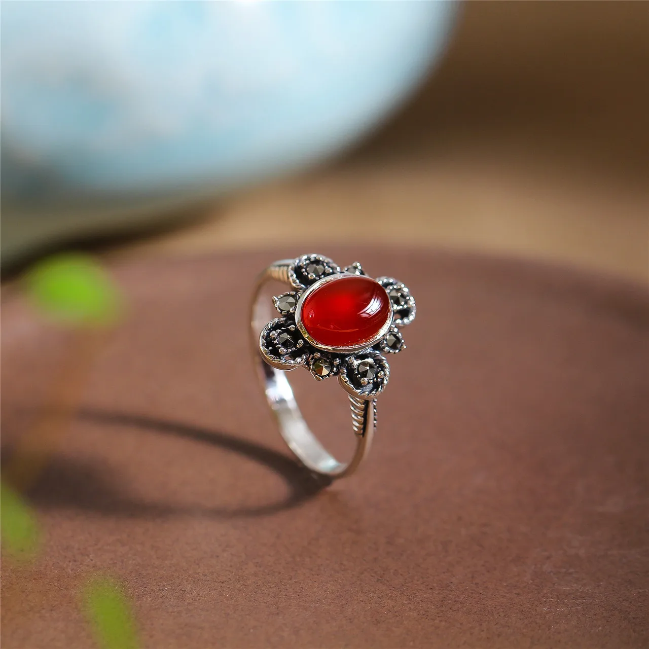 

Уродливые полудрагоценные кольца с халцедоном для женщин, тайские серебряные кольца с цветком марказита, настоящее серебро 925, винтажные ювелирные изделия
