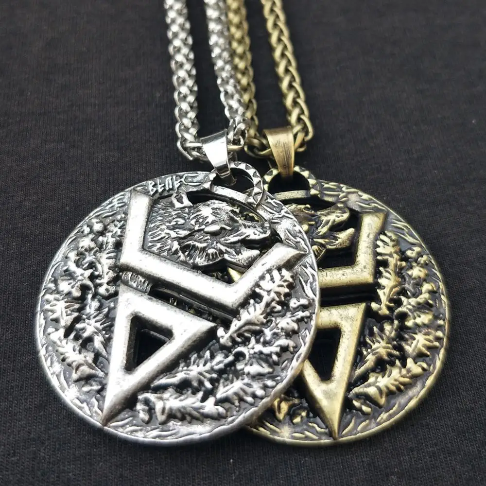 Antiquing Viking Bear Pendant Veles Symbol Pendant Slavic Bear Talisman Pendant Pagan Men Necklace Norse runes Jewelry