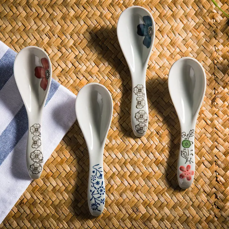 14.5*4cm Ceramic Spoon Japanese-style Underglaze Blue Red Flower Soup Scoop Dinnerware Household Kitchen Supplies Tableware