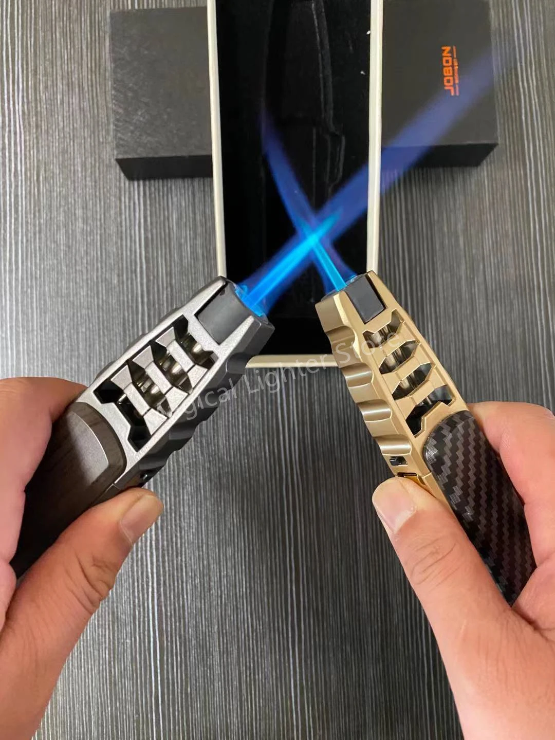 JOBON Metal Gás Butano Windproof Isqueiro Blue Flame Super Firepower Turbocharged Jet Cigarro Isqueiro Charuto Acessórios Presente