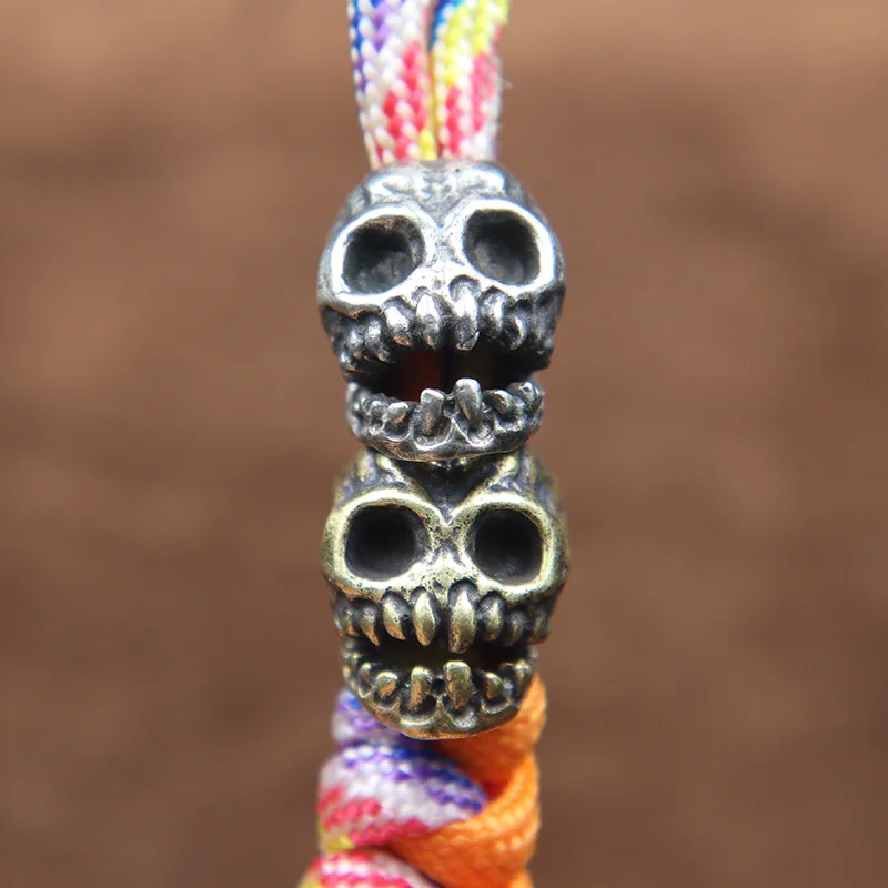 Grin Buck Teeth Skull Head Brass Paracord Beads Handmade Carabiner Lanyard Pendant Outdoor EDC DIY Flashlight Charms Accessories