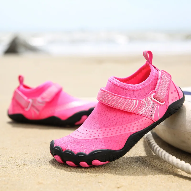 Sneakers Women Swimming Shoes Outdoor Children\'s Beach Shoes Parent-child Hiking Shoes Diving Shoes Snorkeling Shoes and Socks