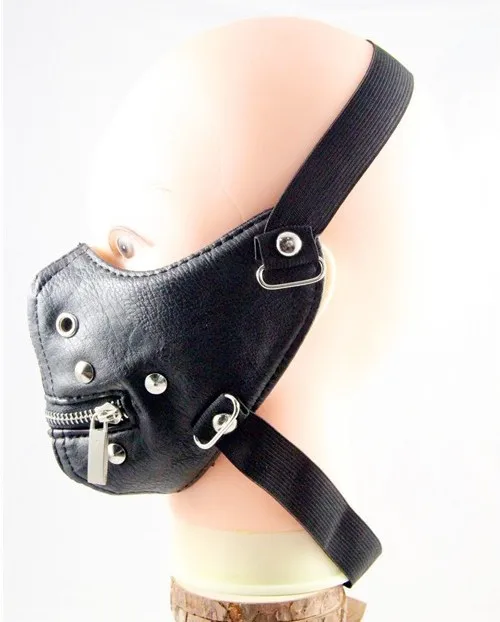 Performing Punk Rivet Rock Non-mainstream Locomotive Mask factory whole sale Can Drink 3