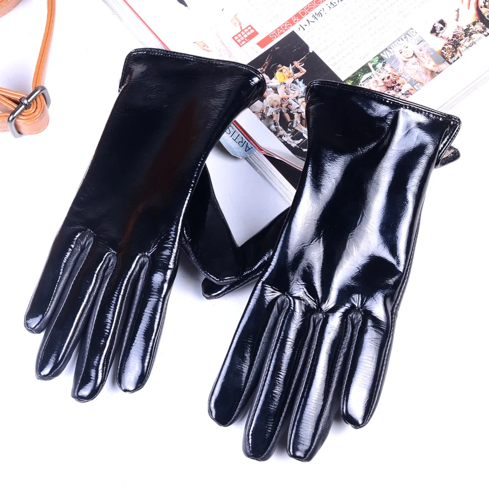 Women\'s Ladies Real Patent Leather Shiny Black Woolen Lining Winter Warm Touch Screen Short Gloves