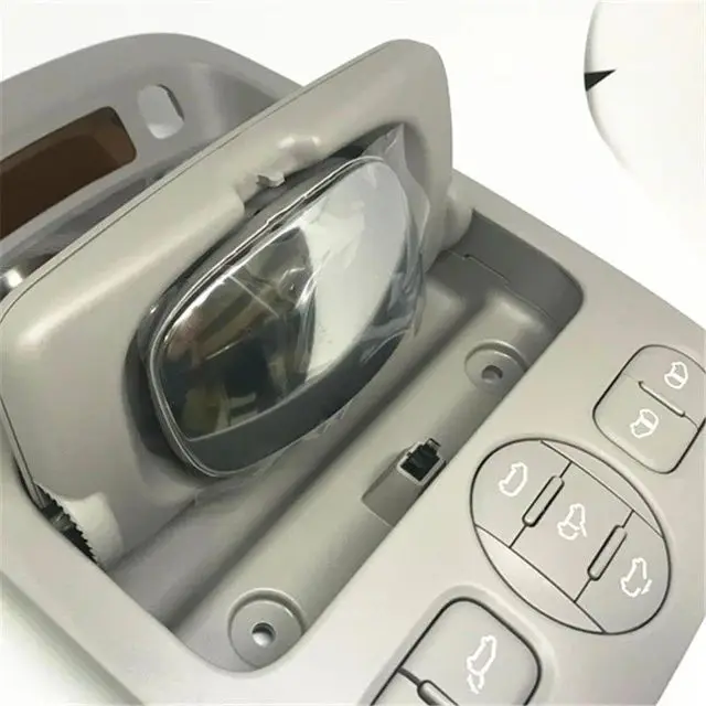 928214D100 Genuine Overhead Console Sunroof Map Lamp for KIA Sedona 2006-2014 92821-4D100 image 5