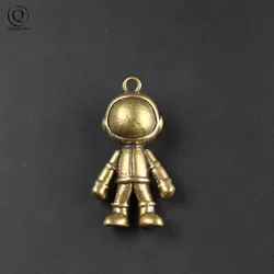 New Style Solid Brass Astronaut Figure Cartoon Car Key Chain Ring Pendant Pure Brass Keychain Hanging Jewlery Fashion Decoration