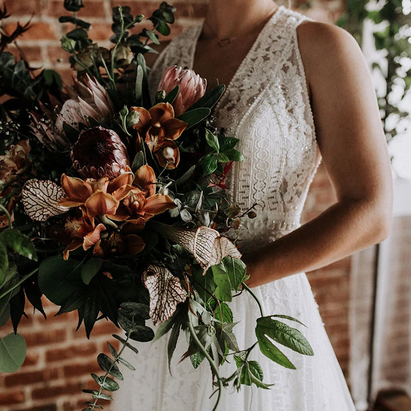 Vestido de novia romántico de encaje punteado de tul, vestido de novia de playa hecho a medida con cuello Halter, fotografía, Espalda descubierta, espalda cruzada, vestido de boda rústico