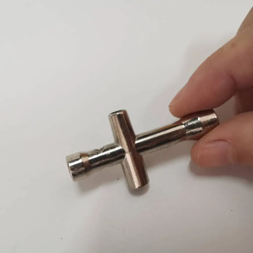 Moersleutelhuls/sleutel geschikt voor M2,M2.5, M4 moer speciaal / M3 koperen pijler