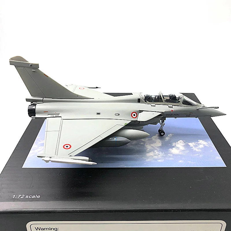 Diecast 1:72 Scale French Rafale B Simulation Alloy Fighter Aircraft Model Finished Product Collection Ornaments