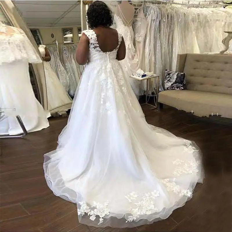 Tulle African Wedding Dresses Cap Sleeves Deep V Neck Backless Lace Appliques Bridal Gowns Vestido De Novia 2022