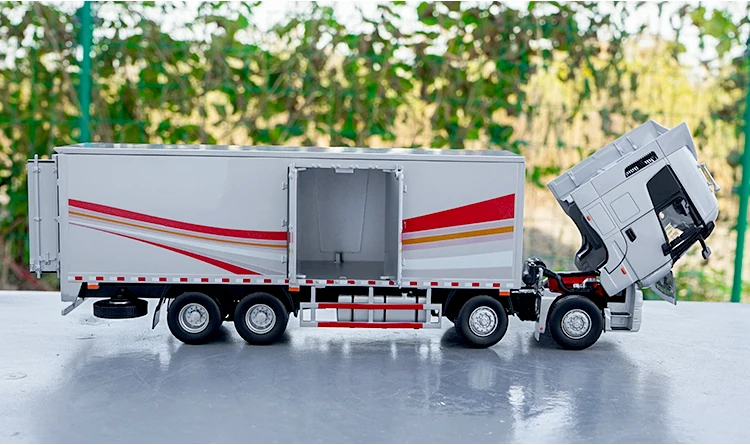 Original Collectible 1:36 Foton Auman Est-a 6x2 Container Van Truck Vehicles Diecat Toy Model for Decoration