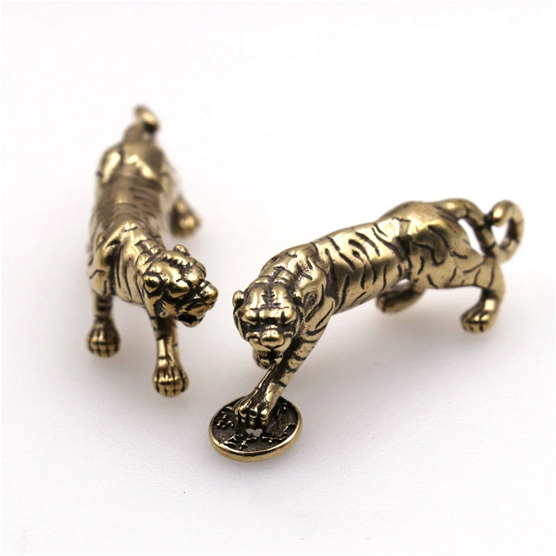 1x Retro Brass Punk Tiger Pendant Necklace Key Ring Pendant Creative Gifts leather bag wallet chain diy decoration 51mm (2\