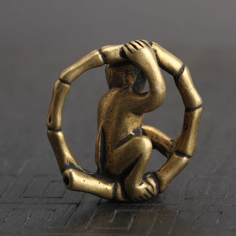 Copper Cute Monkey Rolling Bamboo Ring Desk Ornaments Vintage Brass Animal Miniatures Figurines Decorations Home Decor Crafts