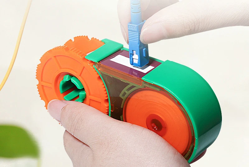 Fiber Optical Connector Cleaner KCC-600 Cassette Tape for Connector End Face 500 Times Optical Fiber Cleaning Box