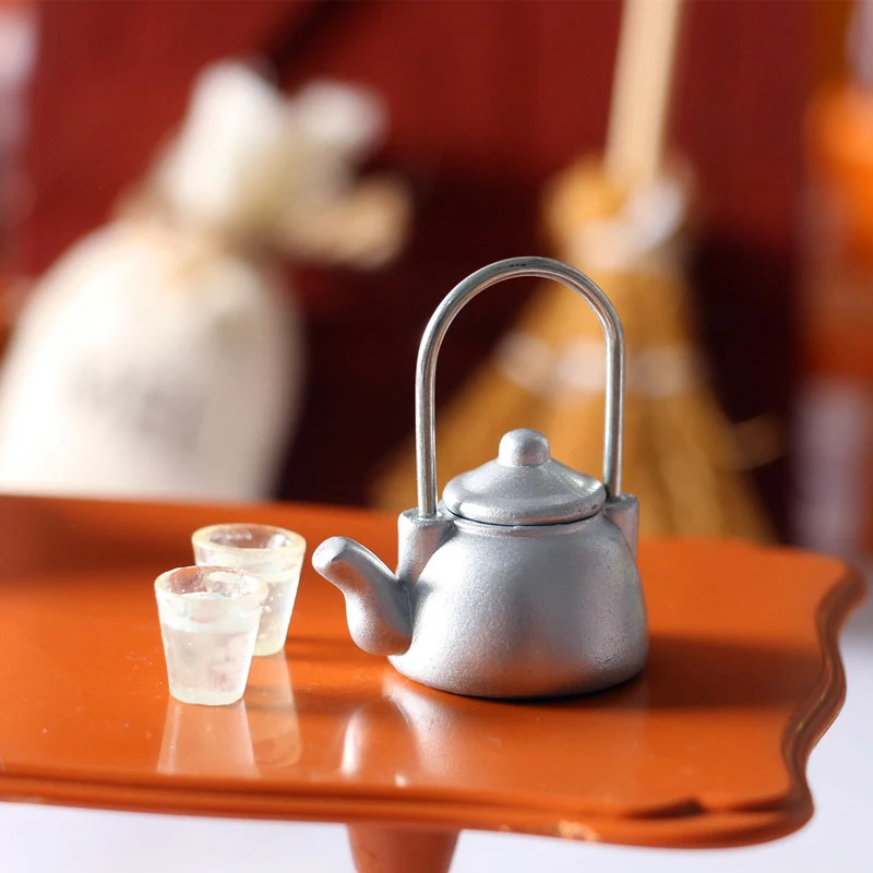 1 set Kids Pretend Toy Mini Doll House Furniture Dollhouse Kettle Pot Miniature Kitchen Kettle water cup set