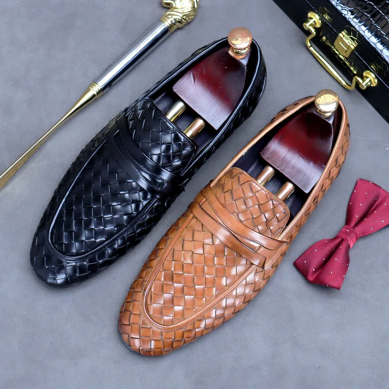 New British Style Business Dress Top Leather  Shoes Men Casual Soft Light Lazy Shoes Men Slip-On Woven Loafer Shoes