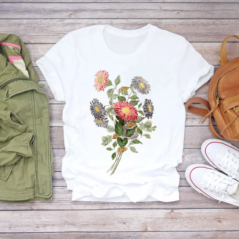 

Summer Graphic Female T-Shirt Girl 90s Harajuku Short Sleeve Tee Tops Fashion Aesthetic Clothes Women Flower Lady T-Shirt