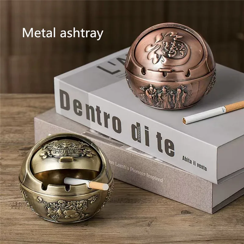 

New metal European style round ashtray with lid creative personality luxury high-end retro car household ash-proof ashtray