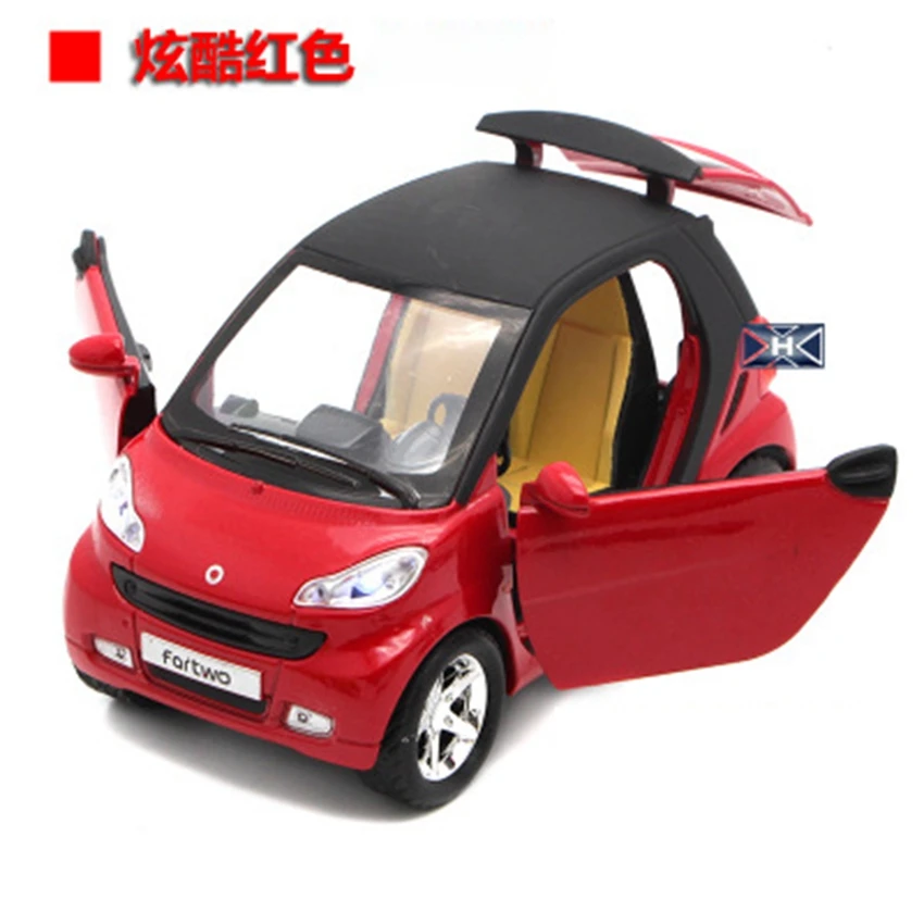 Mercedes-Benz smart alloy car model with sound and light to open the door cute boy car toy children's birthday gift