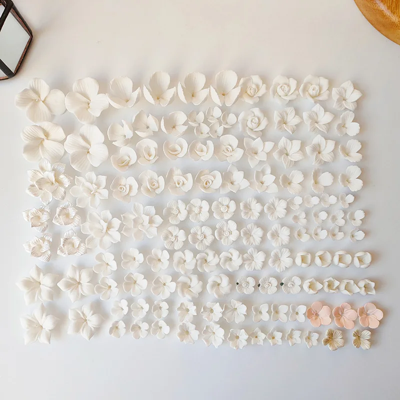 50pcs Handmade Ceramic Flower Material White Color Porcelain Floral Hair Accessories For DIY Jewelry Make Parts