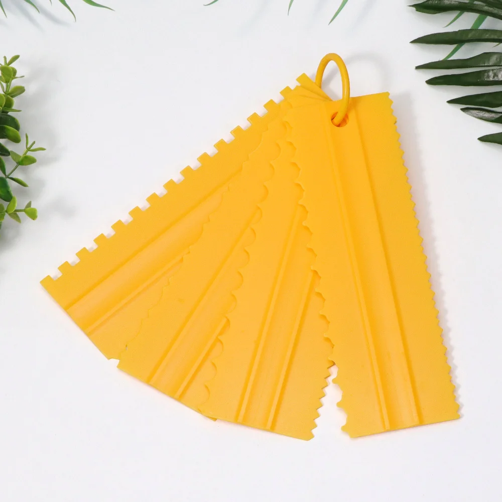 Jaswehome 4Pcs Plastic Cake Decorating Comb Set Cake Scraper Smoother Cream Icing Comb Fondant Spatulas Cake Baking Pastry Tools
