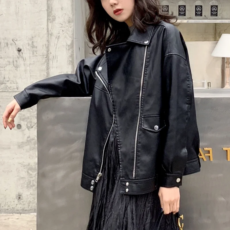 Black Leather Jacket Women Streetwear Zipper Loose Women Biker Jacket Korean Fashion Y2K Chic Warm Leather Harajuku Coat 2021