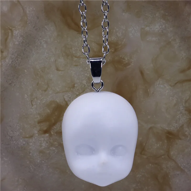 Chic Milky White/Transparent Resin Angel Face Pendant Necklace Women Baby Head Chain Necklace Fashion Jewelry Gifts For Girl Gif