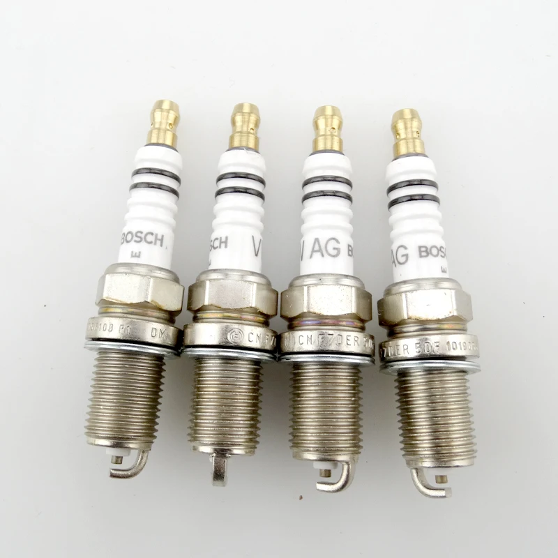 Apply to Jettae 1.6 Bora 1.6 Spark plug Ignition nozzle EA113 engine (BWh) 101 905 610 B