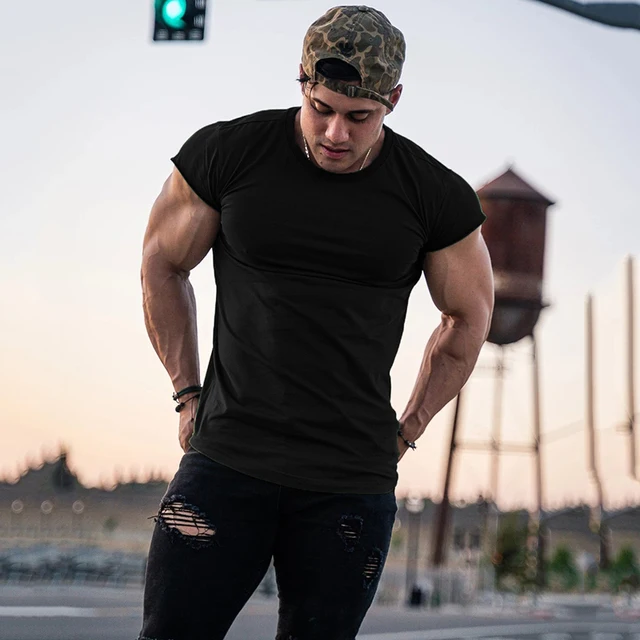 Letnia odzież sportowa bawełna kulturystyka t-shirty mięśni męskie małe rękawy topy koszulki Fitness sport Tshirt mężczyźni luźna koszulka